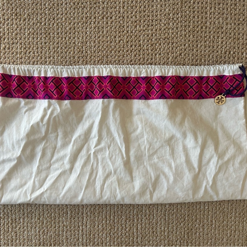 Tory Burch Dust Bag 20.5 x 21.5 inches - Picture 2 of 2